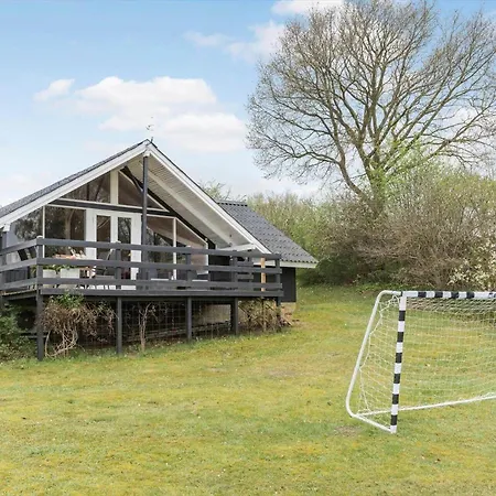 Semesterbostad 8923-allingabro-poppelvej-17 Allingåbro